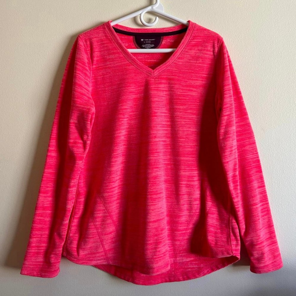 Size Large Tek Gear Long Sleeve Pink V-Neck Tops